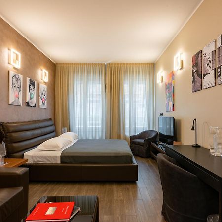Double L Luxury Suite Milaan Buitenkant foto