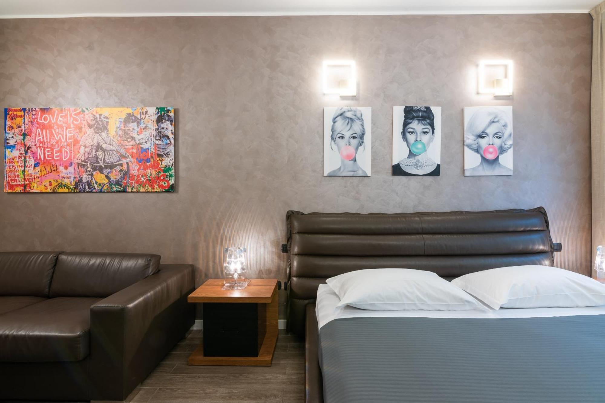 Double L Luxury Suite Milaan Buitenkant foto